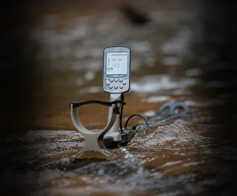 Erzurum Minelab X-Terra Elite - Su geçirmez gövde
